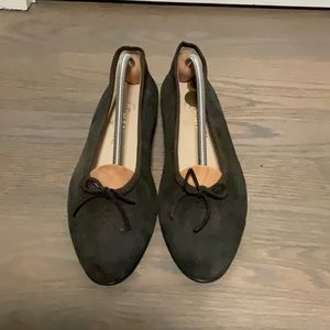 Chanel women’s brown suede bow tie ballet flats size 40